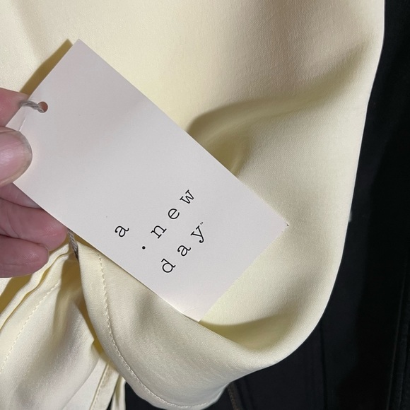 A NEW DAY Midi Slip Dress Light Yellow Adjustable Straps Sleek Travel S - Picture 4 of 8